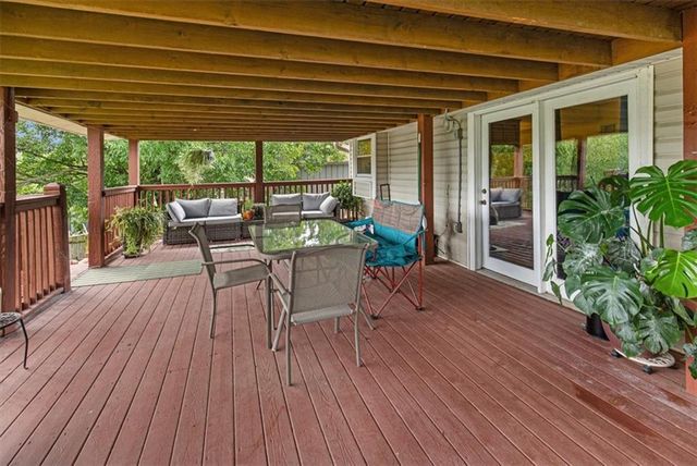 7005 MICHAEL Lane, Pleasant Valley, MO 64068