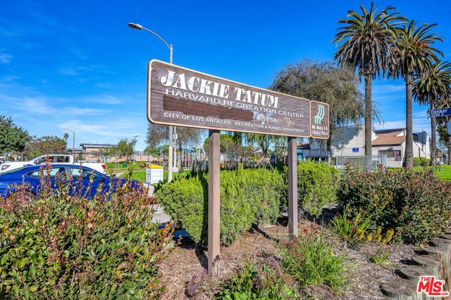 1502 W 62nd Street, Los Angeles, CA 90047