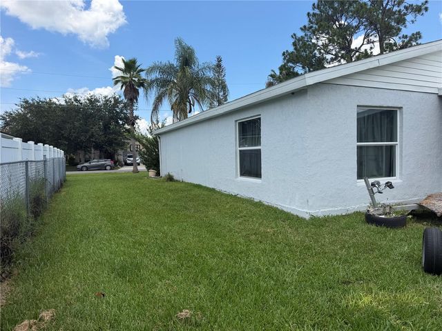 1127 GARDANNE COURT, Kissimmee, FL 34759