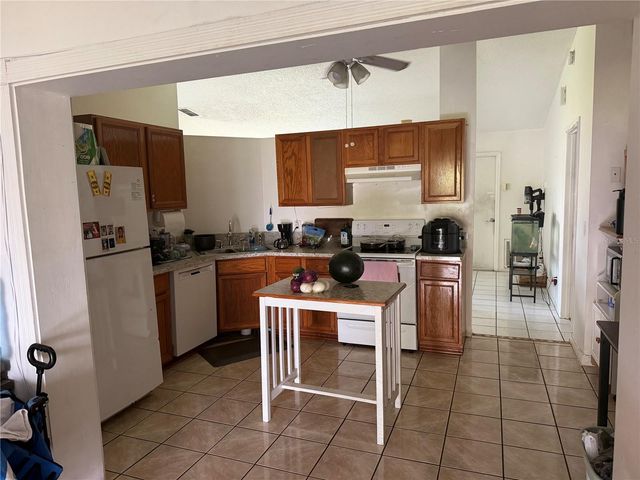 1127 GARDANNE COURT, Kissimmee, FL 34759