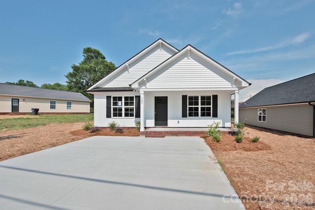 125 S Beaver Street, Landis, NC 28088