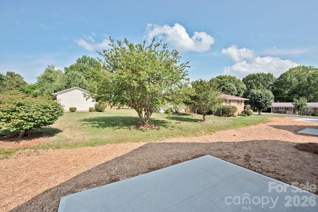 125 S Beaver Street, Landis, NC 28088