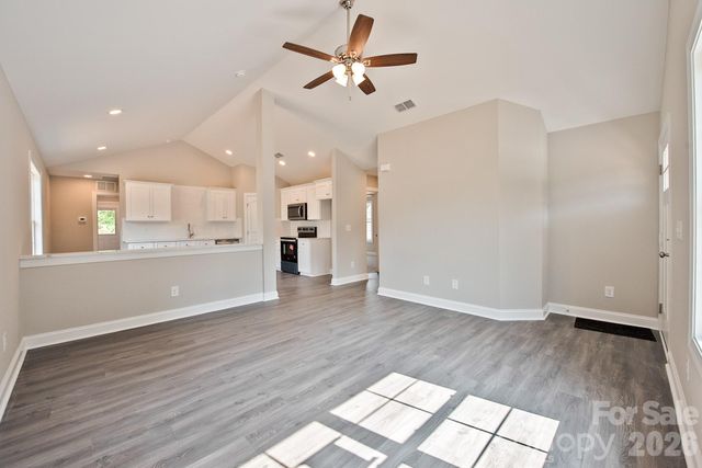 125 S Beaver Street, Landis, NC 28088