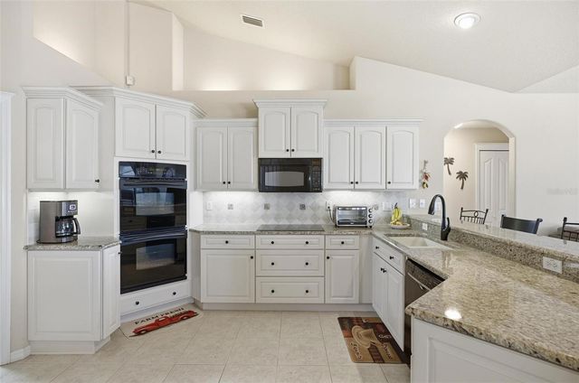 3 COLLEEN COURT, Palm Coast, FL 32137