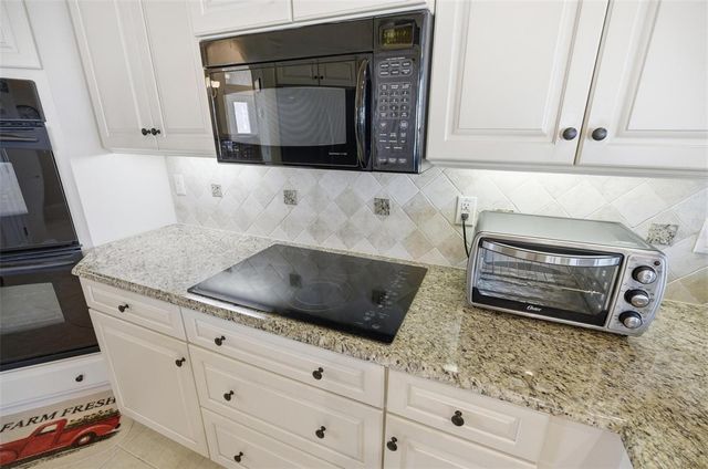 3 COLLEEN COURT, Palm Coast, FL 32137