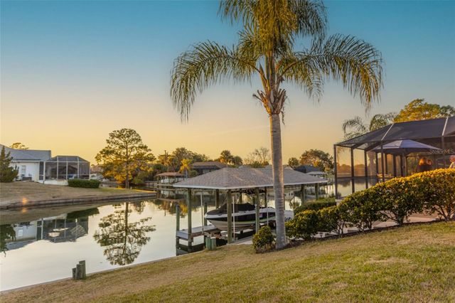 3 COLLEEN COURT, Palm Coast, FL 32137