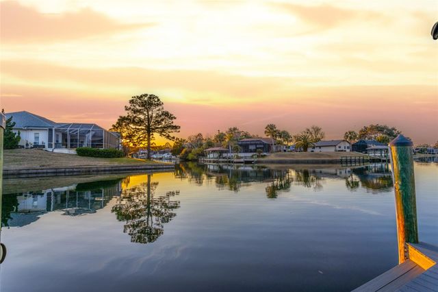 3 COLLEEN COURT, Palm Coast, FL 32137