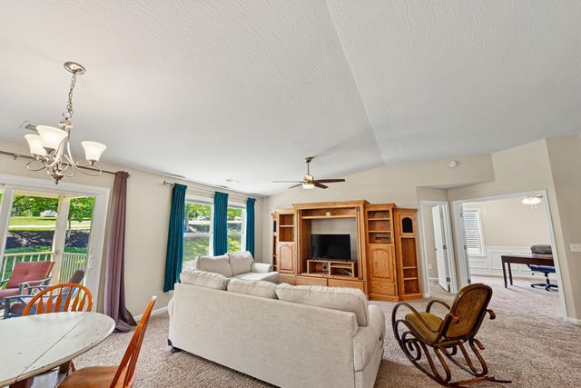 1996 Tanners Cove Road, Hebron, KY 41048