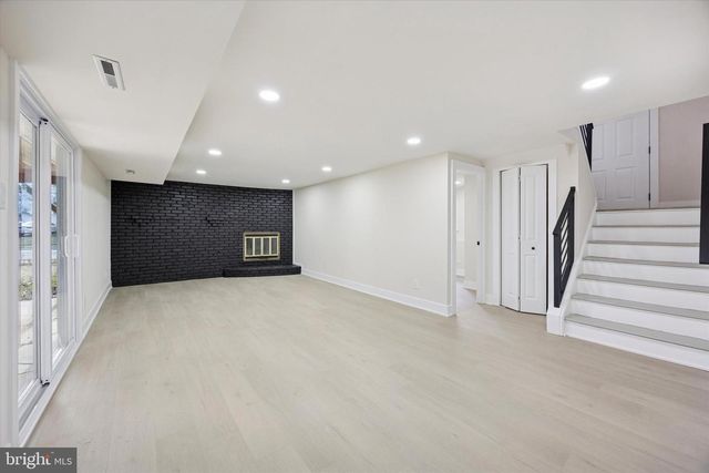 206 MIMOSA DR, Cherry Hill, NJ 08003