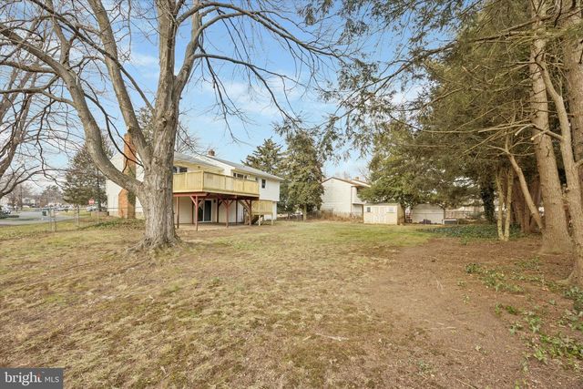 206 MIMOSA DR, Cherry Hill, NJ 08003