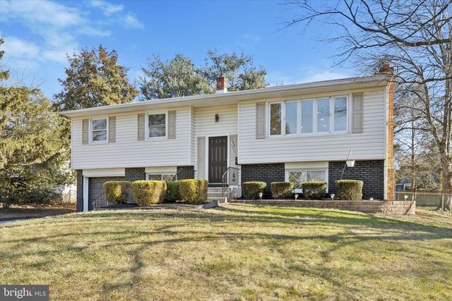 206 MIMOSA DR, Cherry Hill, NJ 08003