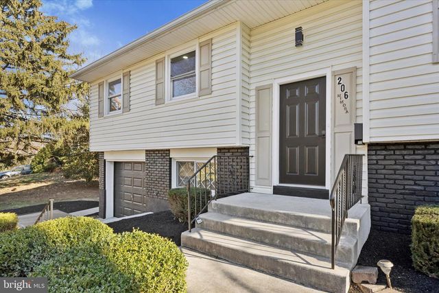 206 MIMOSA DR, Cherry Hill, NJ 08003