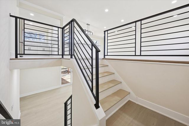 206 MIMOSA DR, Cherry Hill, NJ 08003