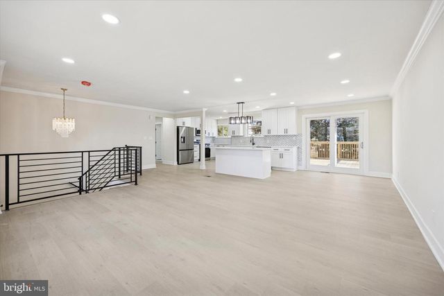 206 MIMOSA DR, Cherry Hill, NJ 08003