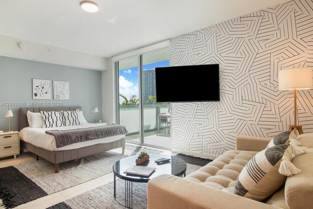 3900 Biscayne Blvd N-721, Miami, FL 33137