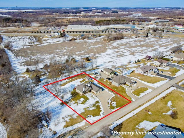 N1617 Carlin ROAD, Fort Atkinson, WI 53538