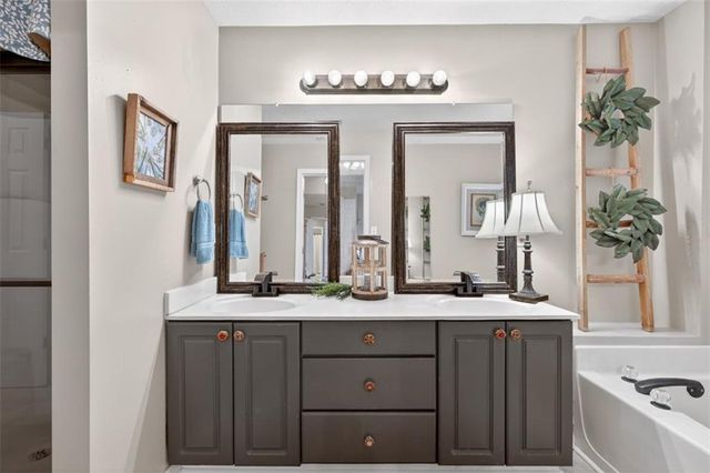 1209 Wandering Vine Court SE, Mableton, GA 30126