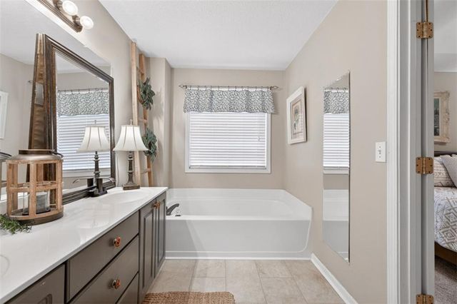 1209 Wandering Vine Court SE, Mableton, GA 30126