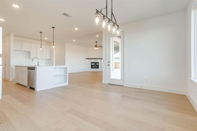 826 Feathergrass Court W, Haslet, TX 76052