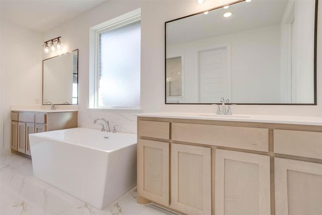 826 Feathergrass Court W, Haslet, TX 76052