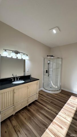 1222 W Franklin Street, Elkhart, IN 46516