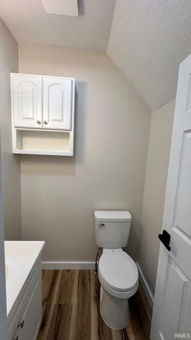 1222 W Franklin Street, Elkhart, IN 46516