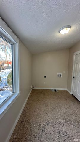 1222 W Franklin Street, Elkhart, IN 46516