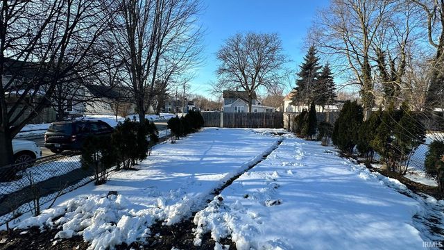 1222 W Franklin Street, Elkhart, IN 46516