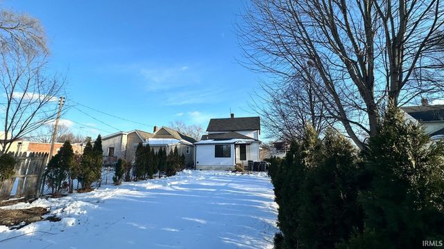 1222 W Franklin Street, Elkhart, IN 46516