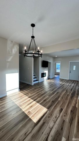 1222 W Franklin Street, Elkhart, IN 46516