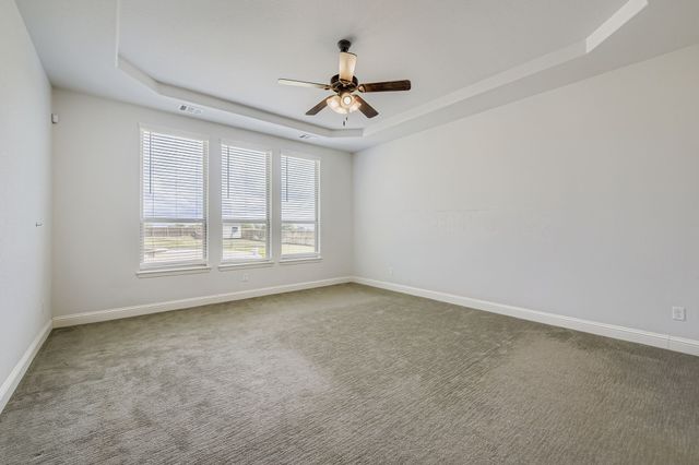 150 Fire Wheel Drive, Waxahachie, TX 75167