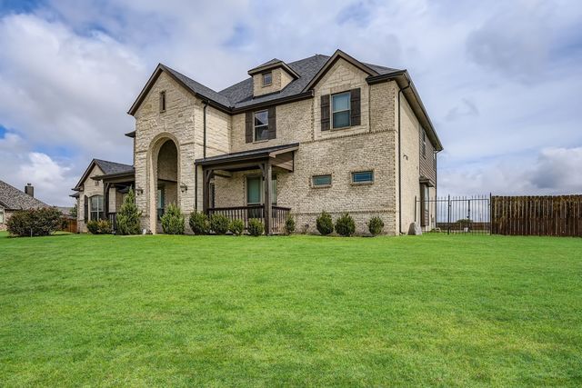 150 Fire Wheel Drive, Waxahachie, TX 75167