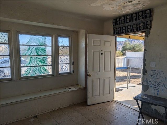 6596 La Buena Tierra Avenue, Twentynine Palms, CA 92277