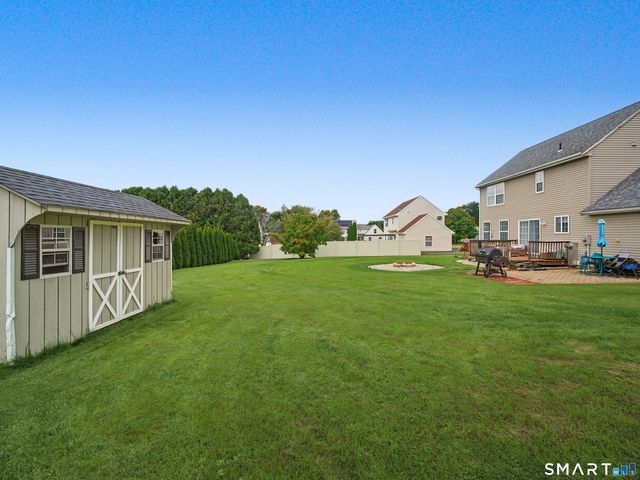 46 Bentley Drive, Manchester, CT 06042