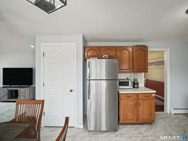 46 Bentley Drive, Manchester, CT 06042