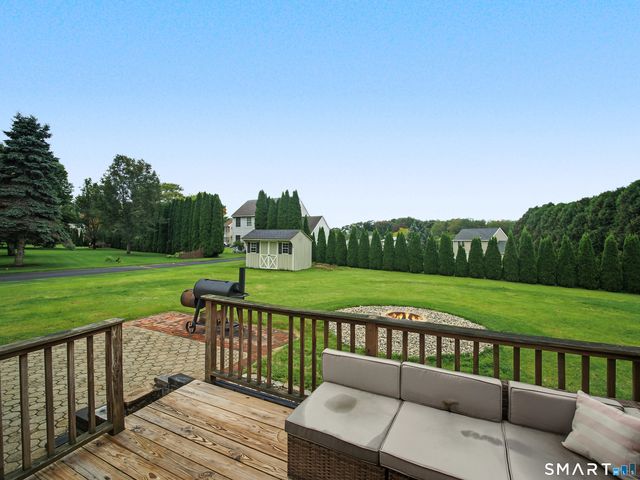 46 Bentley Drive, Manchester, CT 06042