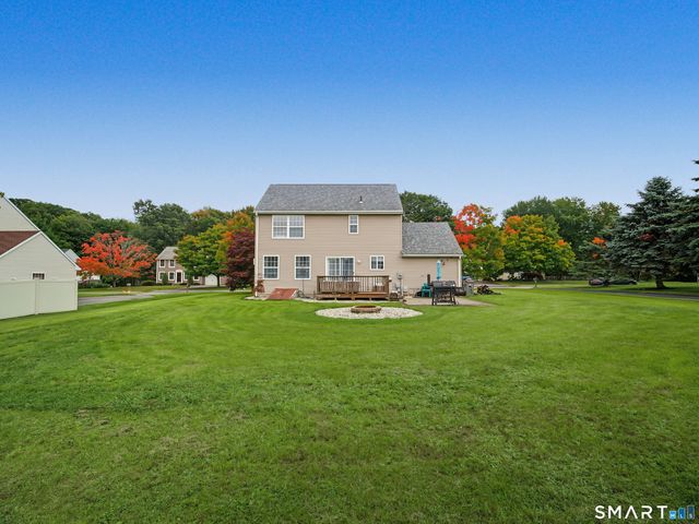 46 Bentley Drive, Manchester, CT 06042