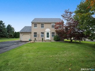 46 Bentley Drive, Manchester, CT 06042