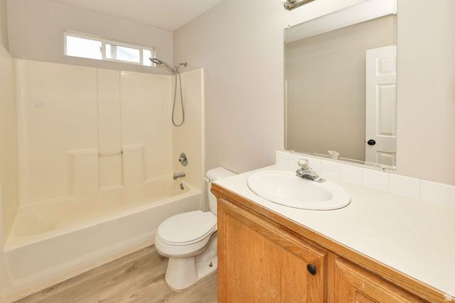 835 N 975 E, Ogden, UT 84404