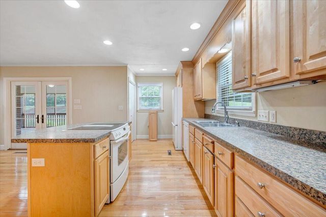 9590 Lee Hwy, Fincastle, VA 24090