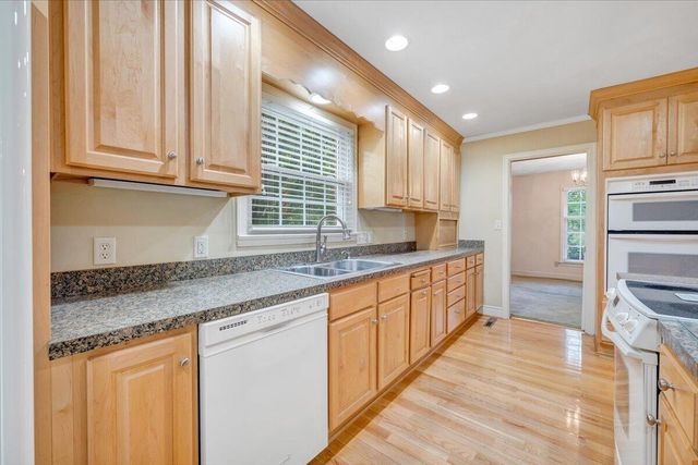 9590 Lee Hwy, Fincastle, VA 24090