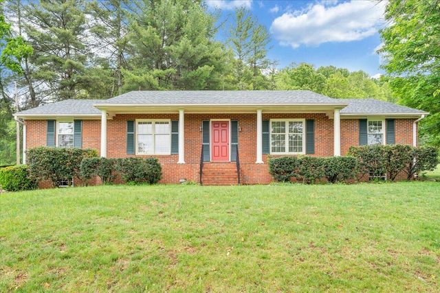 9590 Lee Hwy, Fincastle, VA 24090
