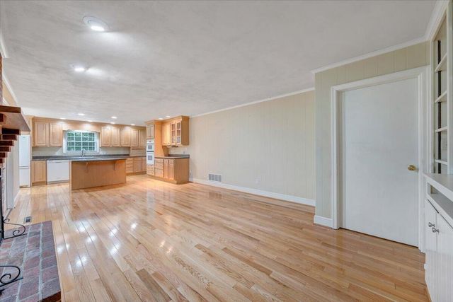 9590 Lee Hwy, Fincastle, VA 24090