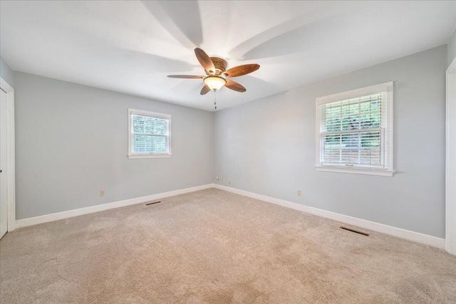 9590 Lee Hwy, Fincastle, VA 24090