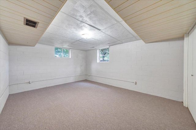 9590 Lee Hwy, Fincastle, VA 24090