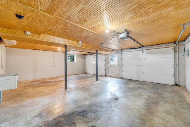 9590 Lee Hwy, Fincastle, VA 24090