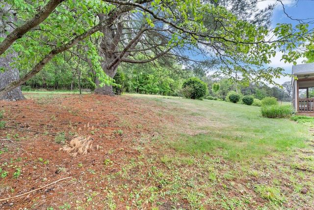 9590 Lee Hwy, Fincastle, VA 24090