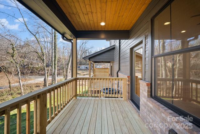 105 Collin Place 2, Asheville, NC 28804