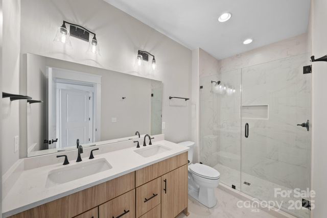 105 Collin Place 2, Asheville, NC 28804