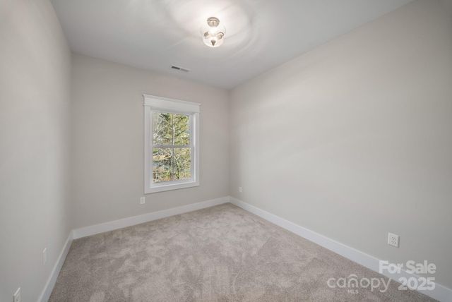 105 Collin Place 2, Asheville, NC 28804
